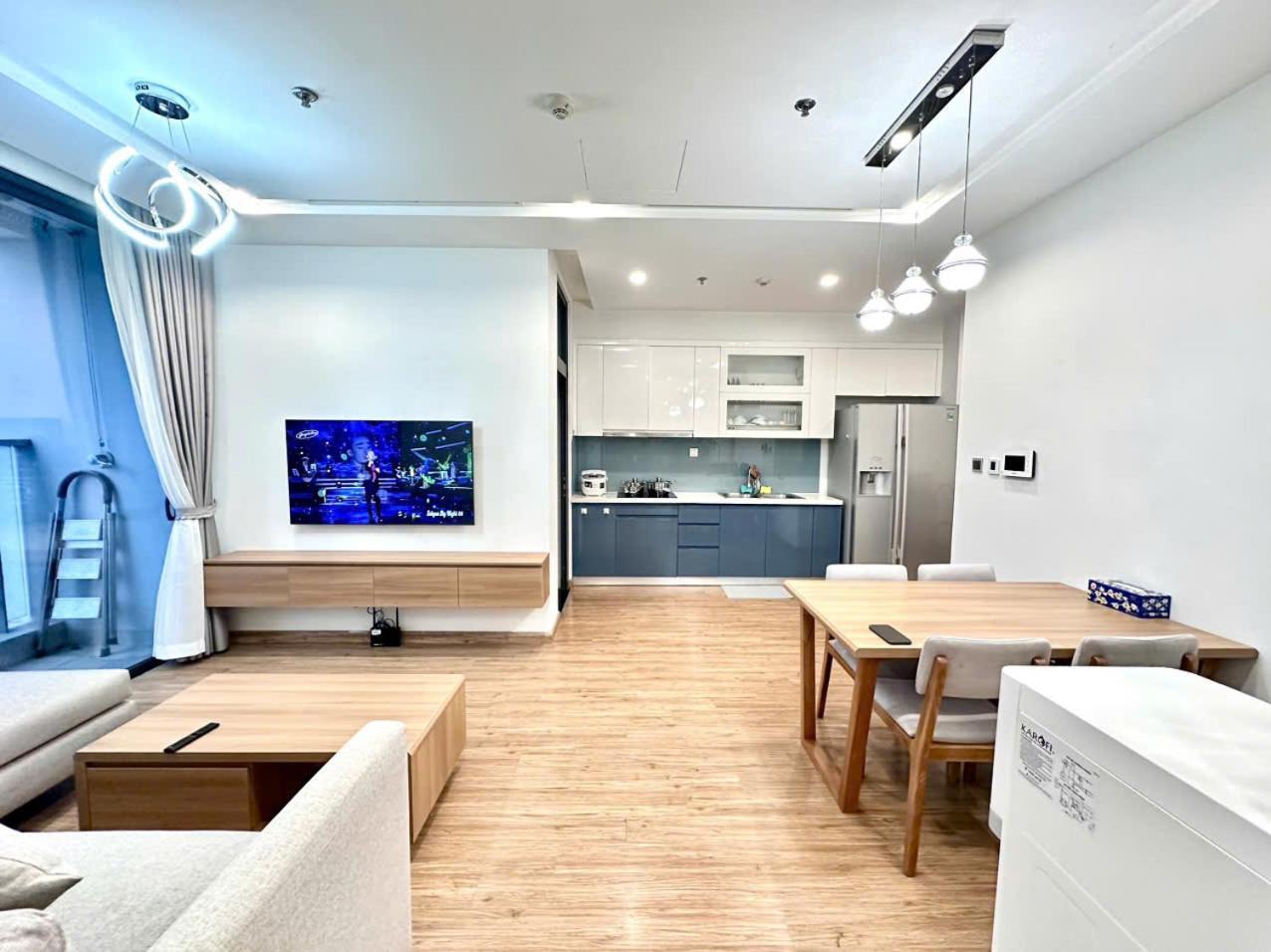 Luxury Apartment In Vinhomes Metropolis Hanoi Eksteriør billede