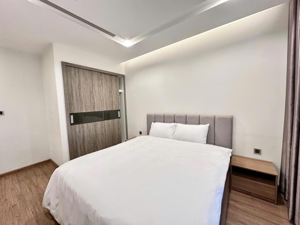 Luxury Apartment In Vinhomes Metropolis Hanoi Eksteriør billede