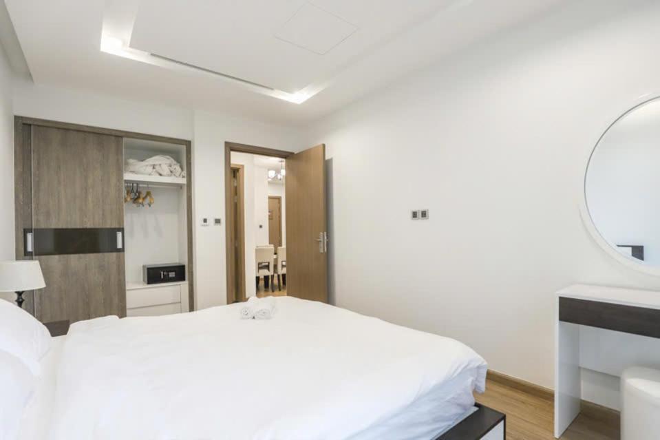 Luxury Apartment In Vinhomes Metropolis Hanoi Eksteriør billede