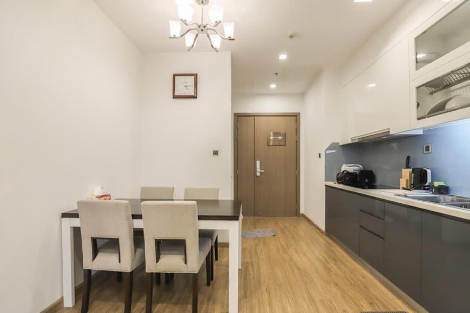 Luxury Apartment In Vinhomes Metropolis Hanoi Eksteriør billede