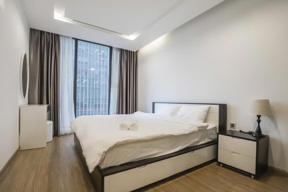 Luxury Apartment In Vinhomes Metropolis Hanoi Eksteriør billede